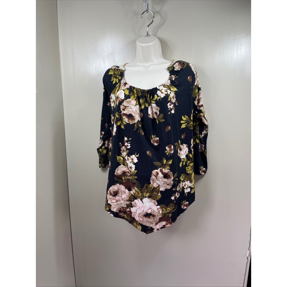 Top Fashion of NY Womens Black Floral Scoop Neck 3/4 Sleeve Chain Strap Blouse